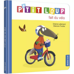 Ptit loup fait du vélo