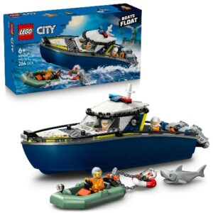 La course-poursuite en bateau de police lego 60456